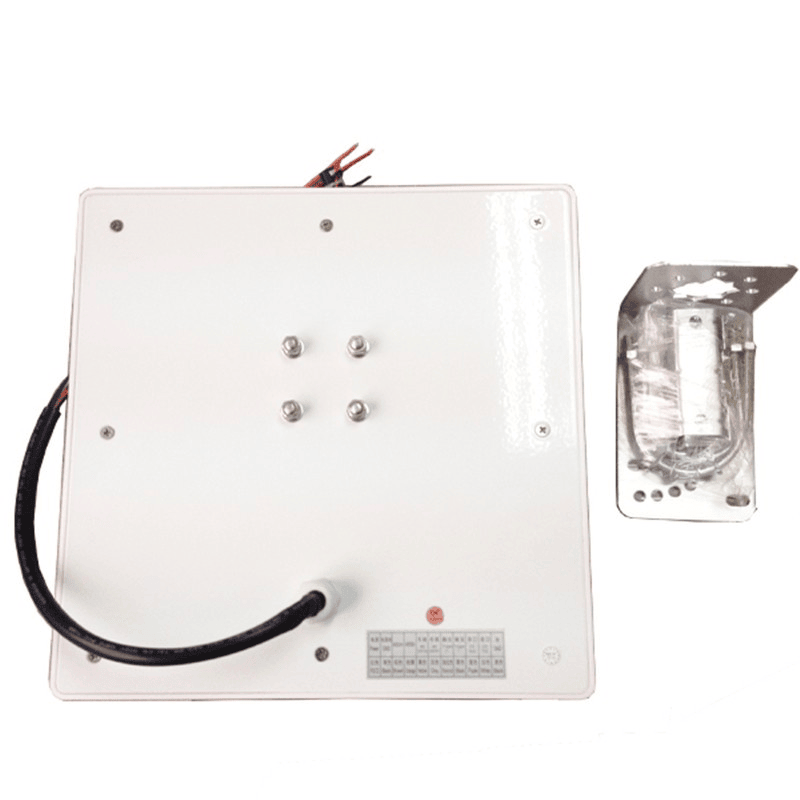 Aplicație industrială a cititorului JT-1292 UHF RFID utilizat pentru controlul accesului la vehicule de la distanță și urmărirea activelor în medii dure.