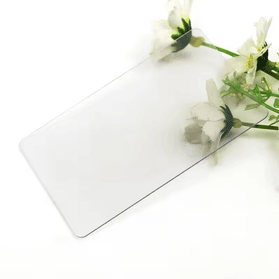 Design inovator de card combo din PVC transparent, pentru efecte vizuale speciale, menținând rezistența și capacitatea de scanare