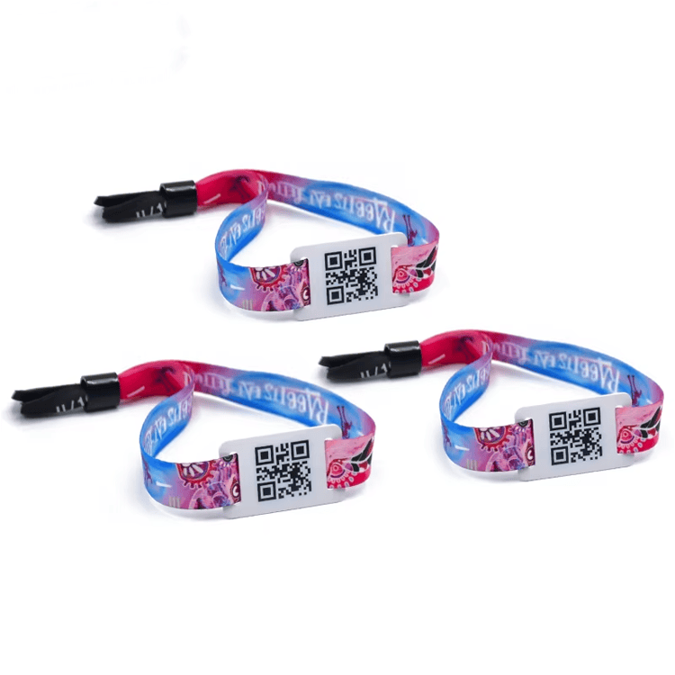 Brățări RFID textile pentru copii pentru acces securizat la evenimente