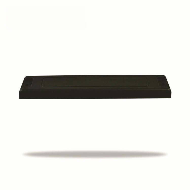 Fotografie de produs cu taguri RFID ABS pe metal personalizate pentru industrie, evidențiind logo-ul gravat în categoria taguri RFID ABS pentru suprafețe metalice.