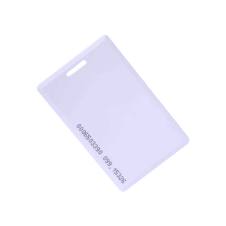 Un card alb ABS cu clapetă are o fantă verticală pre-perforată pentru atașarea ușoară a șnururilor sau clemelor pentru insignă în mediile de birou.