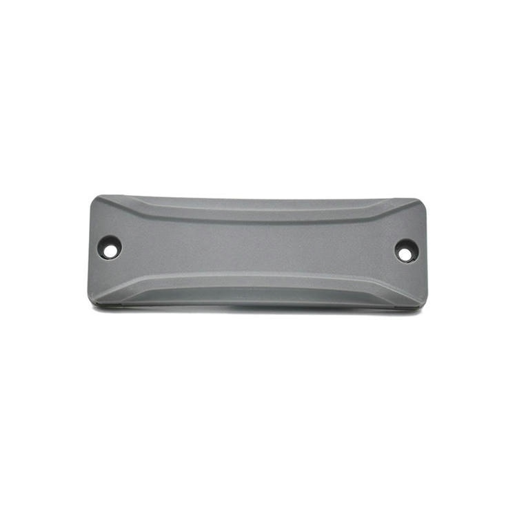Această etichetă RFID cu montare cu șurub ep13643-1 acceptă atașarea permanentă pe suprafețe metalice prin șuruburi sau adeziv pentru diferite tipuri de active.