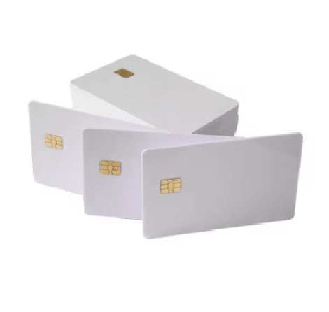 Carduri de memorie cu contact pentru sisteme ISO 7816, prezentate pentru proiecte de control acces securizat cu carduri cu cip de contact.