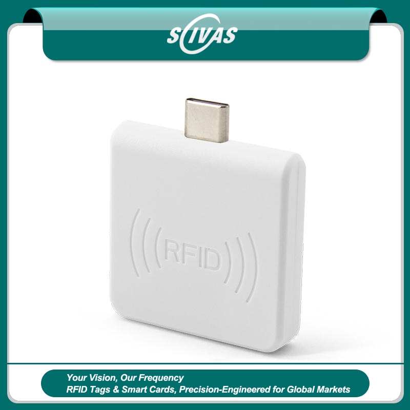 HF RFID Cititor pentru codificarea cardurilor afișat dintr-o perspectivă clară a panoului frontal al tastaturii pentru aplicațiile 13.56MHz HF RFID Cititoare.