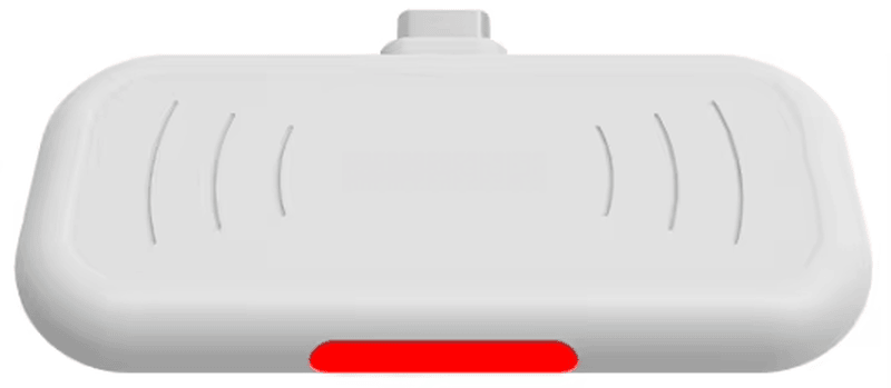 Cititorul compact UHF RFID H101 este afișat cu o lumină roșie în partea inferioară, reprezentând indicatorul de alimentare la conectarea la telefon.
