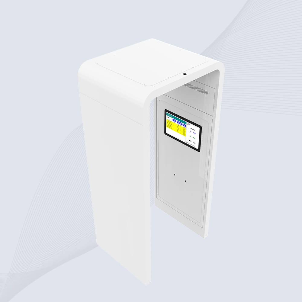 Portalul RFID industrial CK-T8 instalat într-un depozit pentru gestionarea automată a activelor și identificarea paleților.
