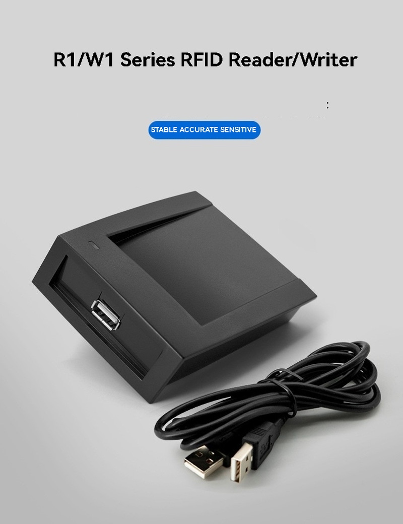 Cititor de carduri MIFARE pentru sisteme HF, prezentat din perspectiva unei carcase transparente impermeabile pentru aplicații cu cititoare RFID HF 13.56MHz.