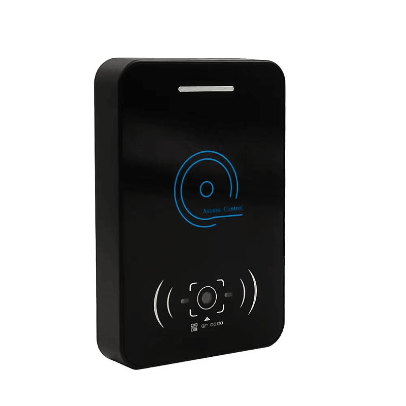 O vedere de aproape a obiectivului de scanare Q20-CQ evidențiază capacitatea acestuia de a citi rapid codurile dinamice QR ale telefonului mobil și codurile de bare imprimate.