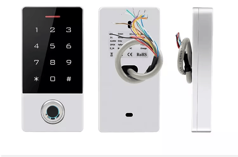 Tuya Amprentă WiFi RFID Terminal de control al accesului prezentat cu o vedere frontală pentru cumpărătorii care compară soluțiile de terminale biometrice de control al accesului.