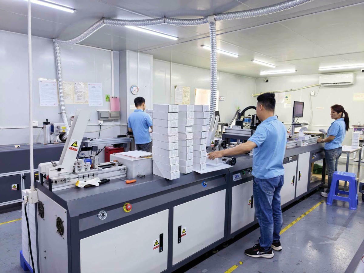 Codificare RFID și test de citire/scriere a cipului pentru comenzi de producție RFID personalizate